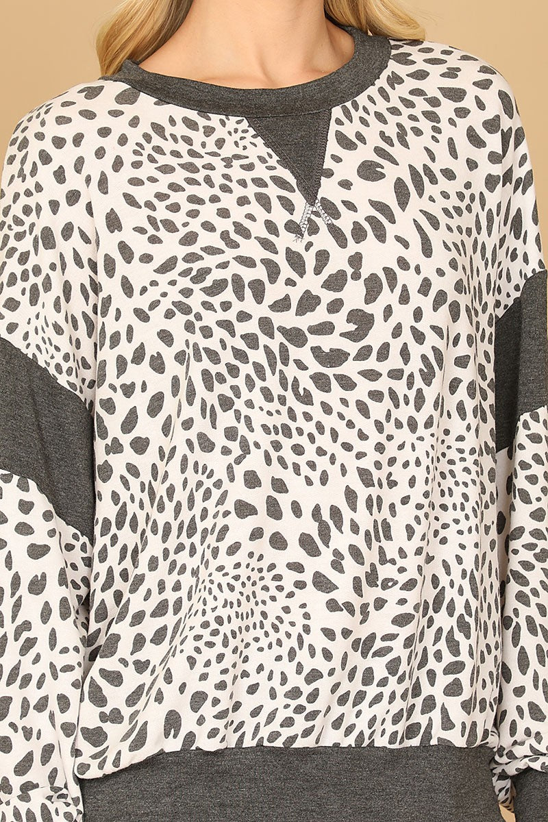 Long puff sleeve printed top (RT8059)