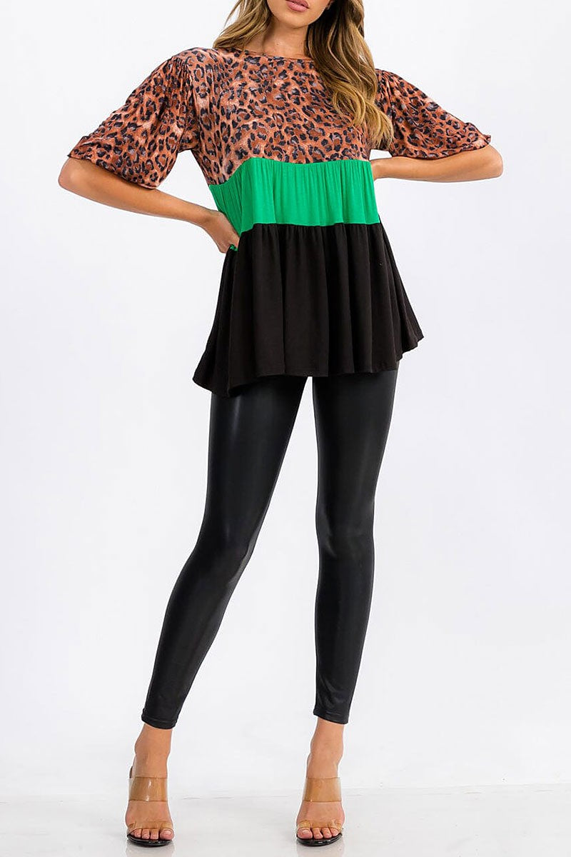 Short sleeve tunic animal print colorblock top (RVWT6465)