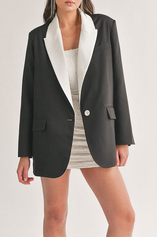 Long sleeve button closure colorblock blazer (RVWT7855)