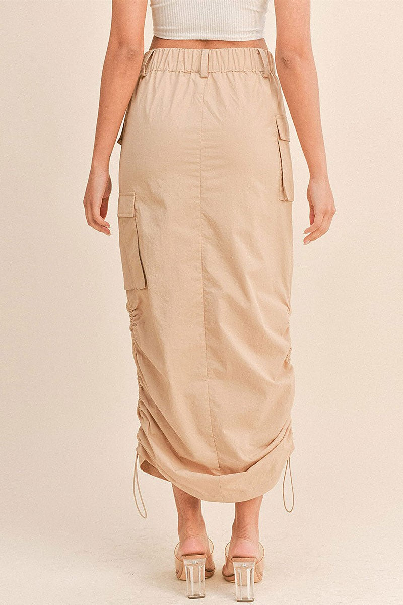 Button closure cargo pockets side ruched skirt (RVWT7917)