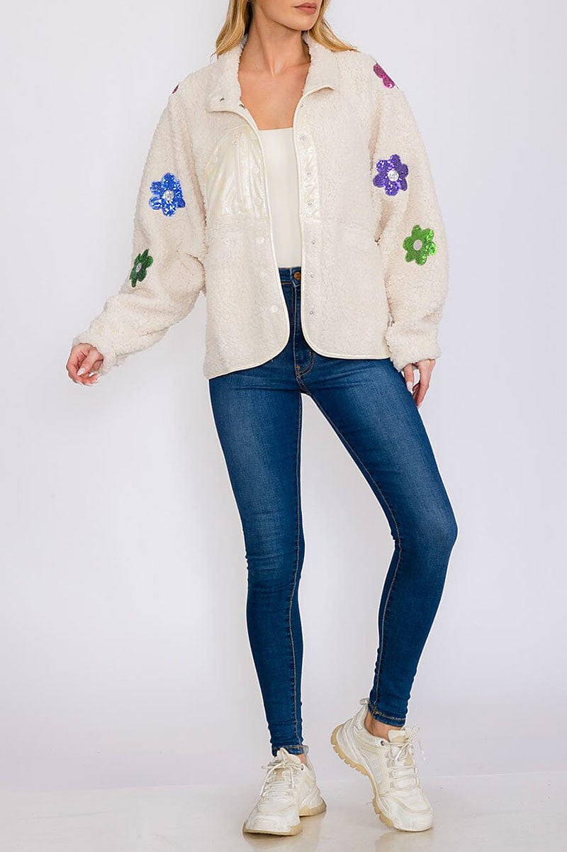 Button closure flowers detailed sherpa sweater (RVWT8362)