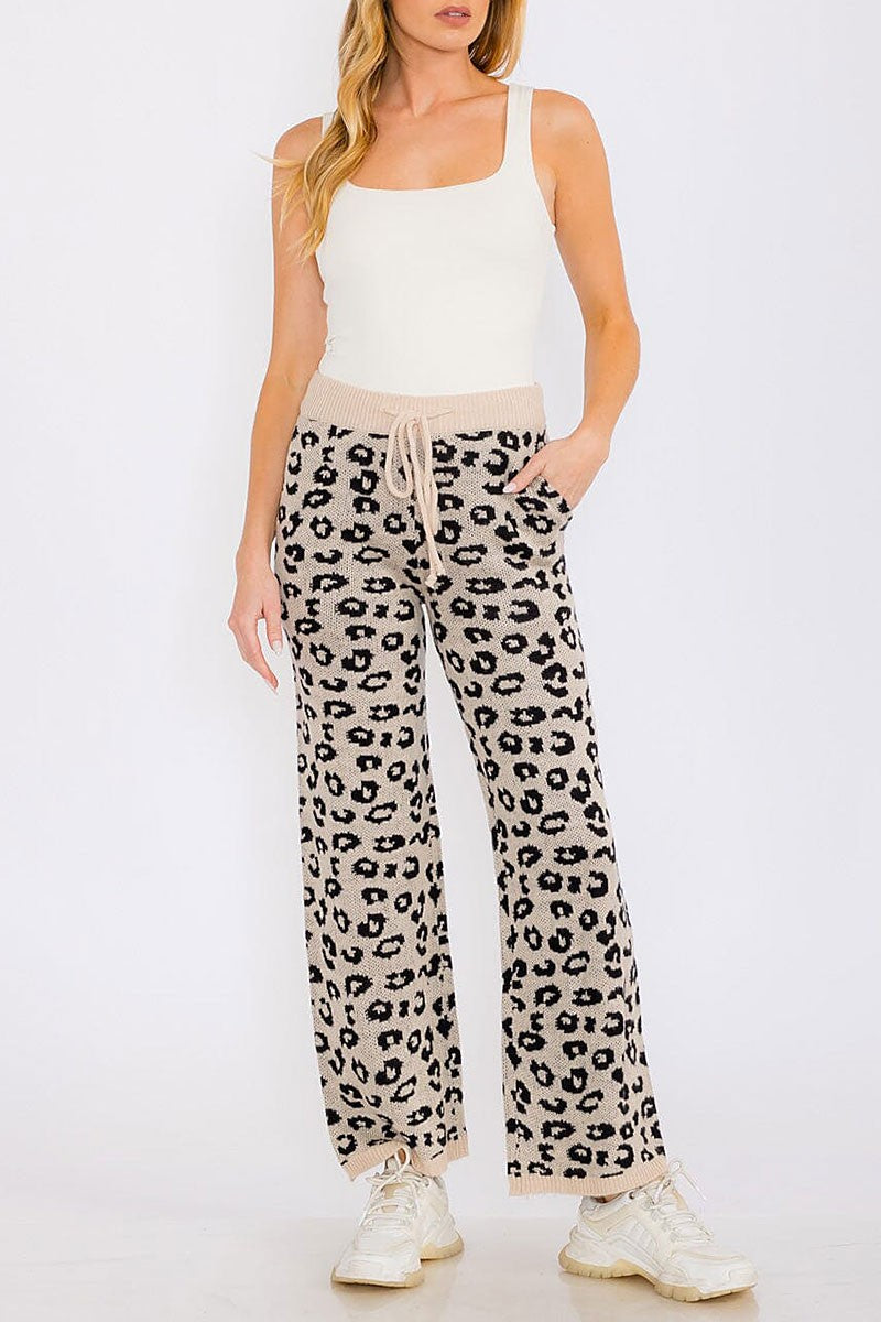 Elastic waist front pockets animal print pants (RVWT8464)