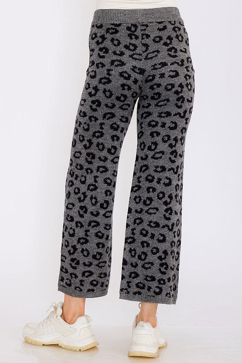 Elastic waist front pockets animal print pants (RVWT8464)