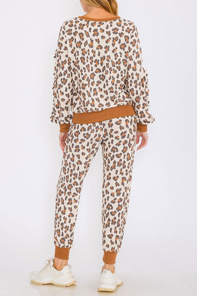 Elastic waist pockets animal print jogger pants (RVWT8567)