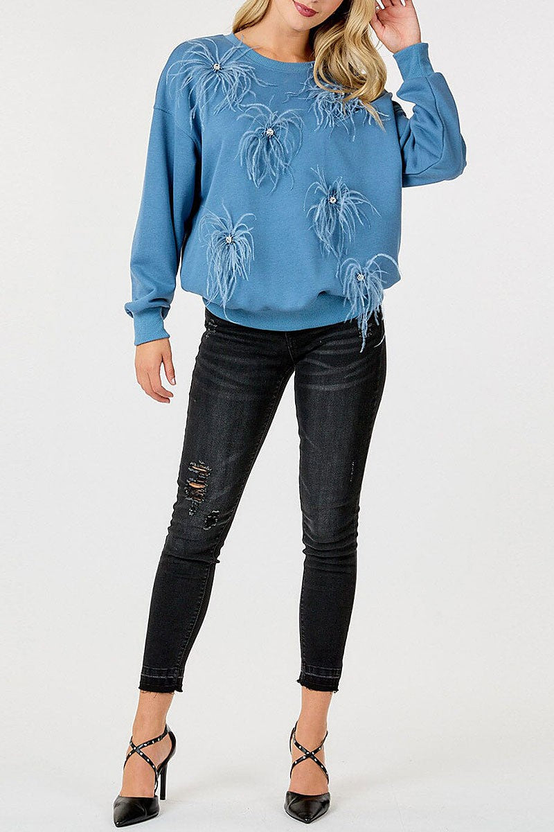 Feather studs detail pullover sweater (RVWT9822)