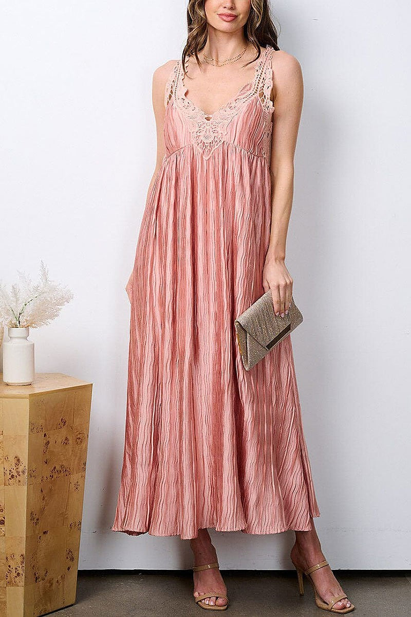 Sleeveless v-neck open back pleated maxi dress (EFWT7285)