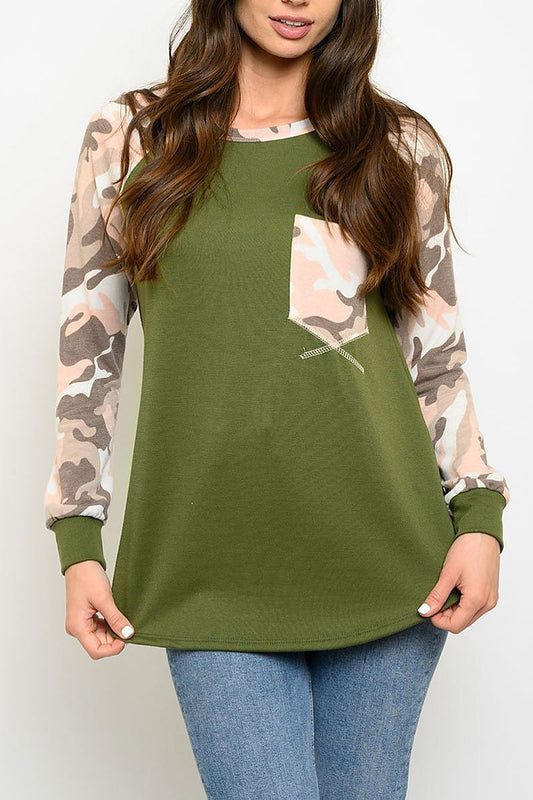 Long sleeve front pocket camo print top (EDWT3054)