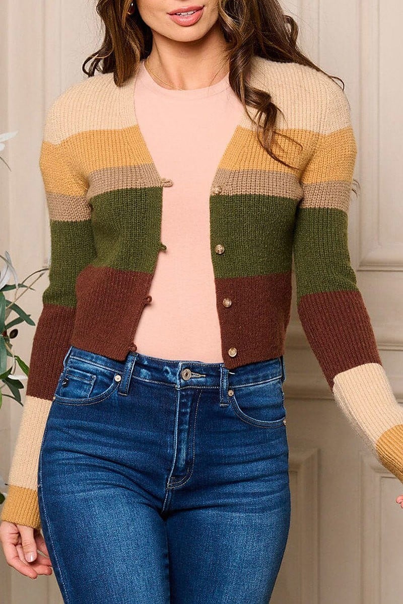 Long sleeve button closure colorblock sweater (EFWT5428)