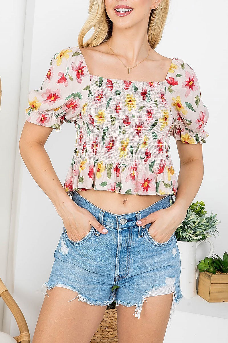 Smoked detail floral puff sleeve top (EF4189)