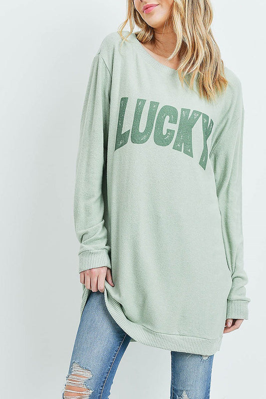 Round neck lucky graphic top (ED8792-2)