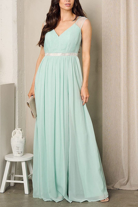 Sleeveless v-neck pleated maxi gown dress (EFWT2412)