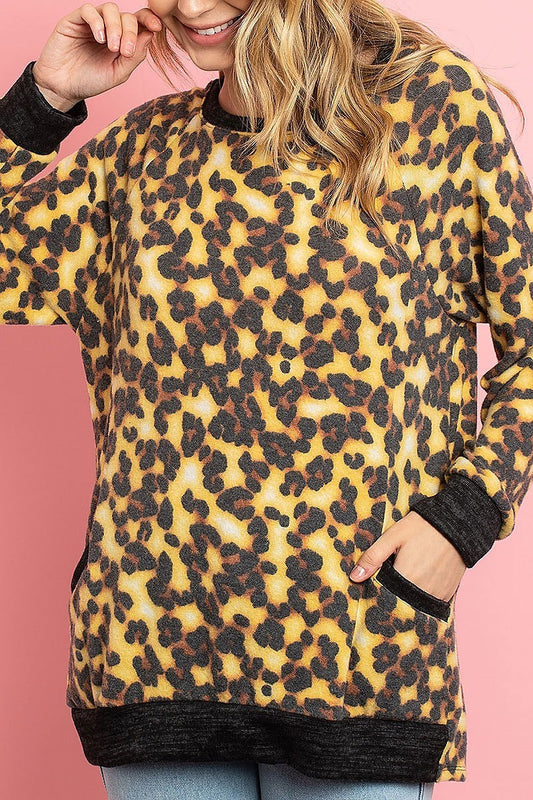 Pocket detail animal print color block top (ED8150)