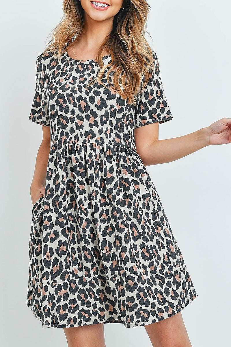 Cinch waist short sleeves on seam pocket leopard dress (DED6081)