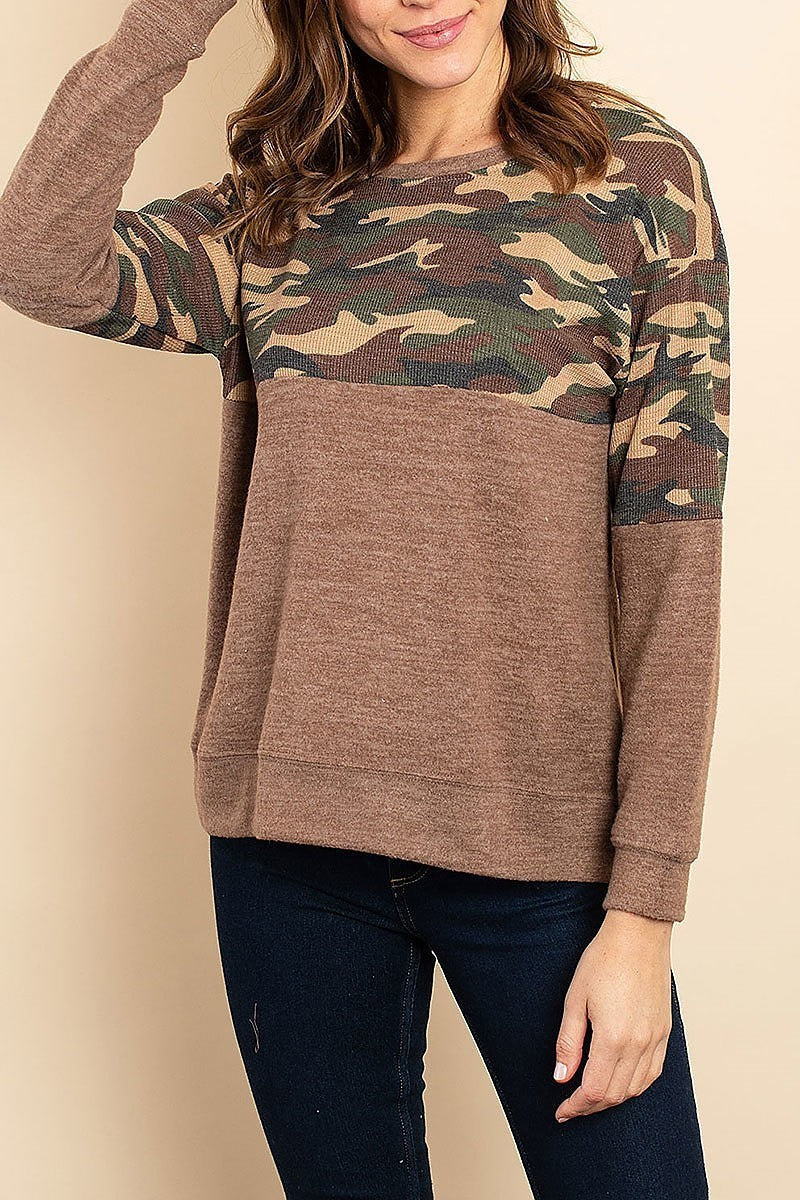 Camo print color block top (ED8017-LAST)