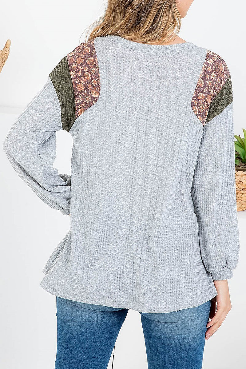 Floral print color block shoulder thermal top (EF2461)