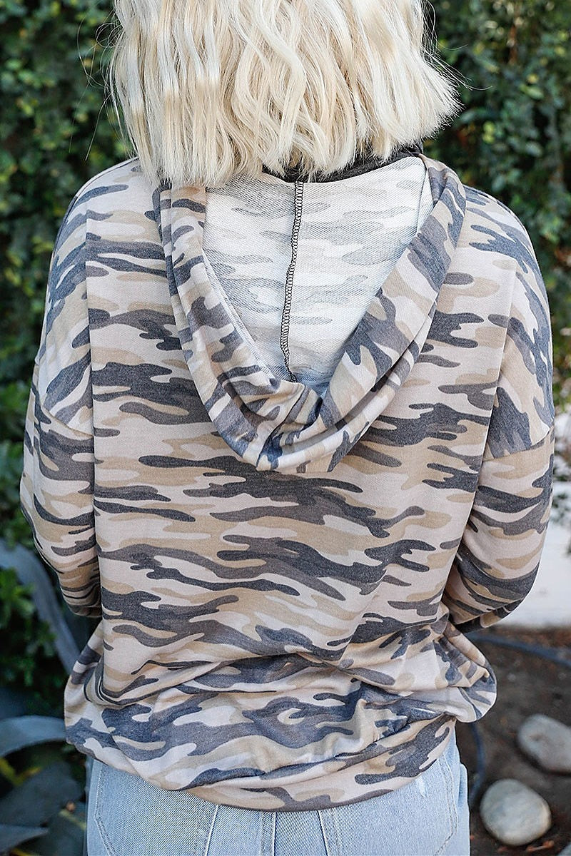 Mask neck detail camo hoodie sweater top (TDG9169)