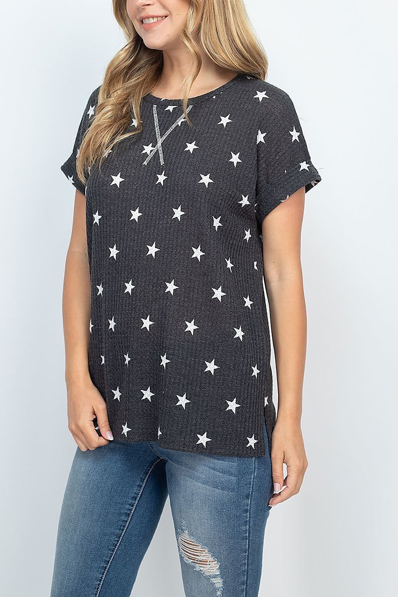 Knit rolled sleeve star print top (EF1862)