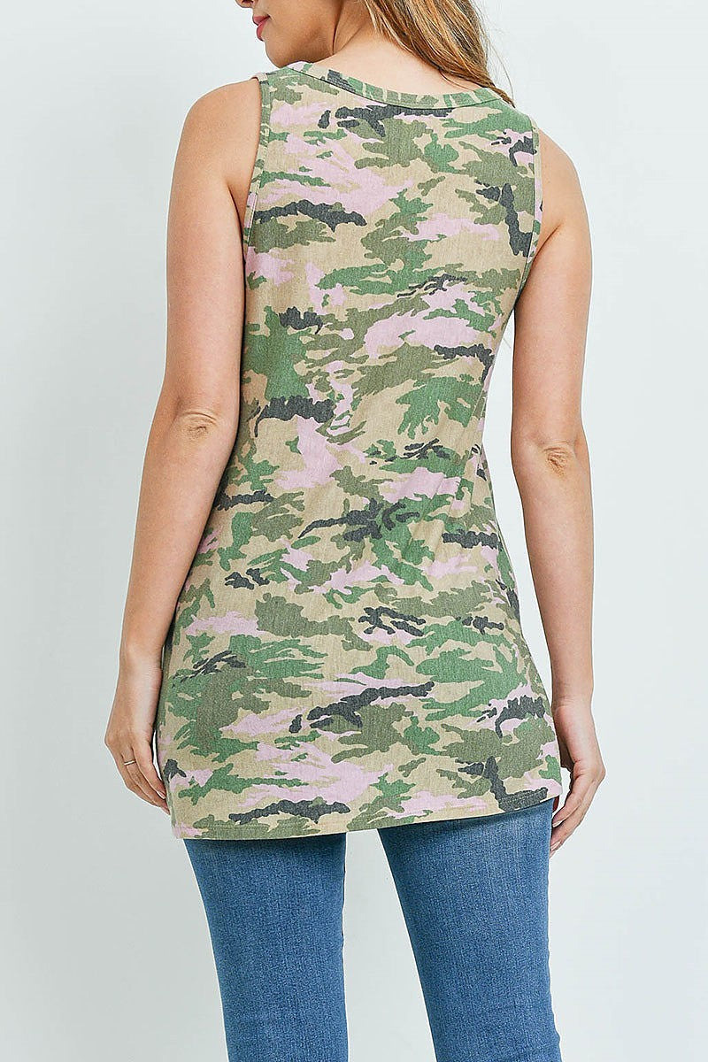 Twist front key hole neck camo top (ED9401)