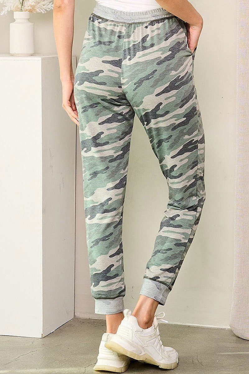 Camo print pockets jogger pants (EFWT3670)