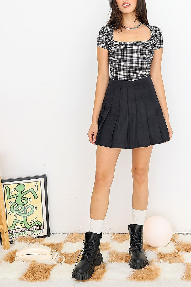 Short sleeeve square neck plaid bodysuit (TED1322)