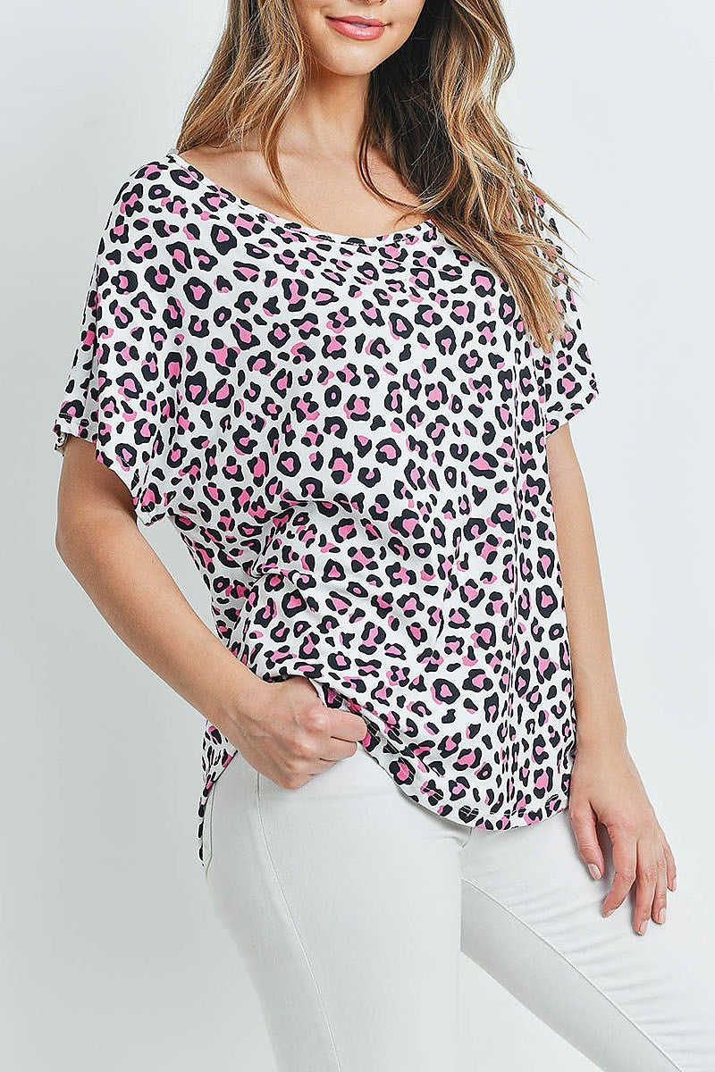 Round neck zipper neck detail animal print top (ED8629-2)