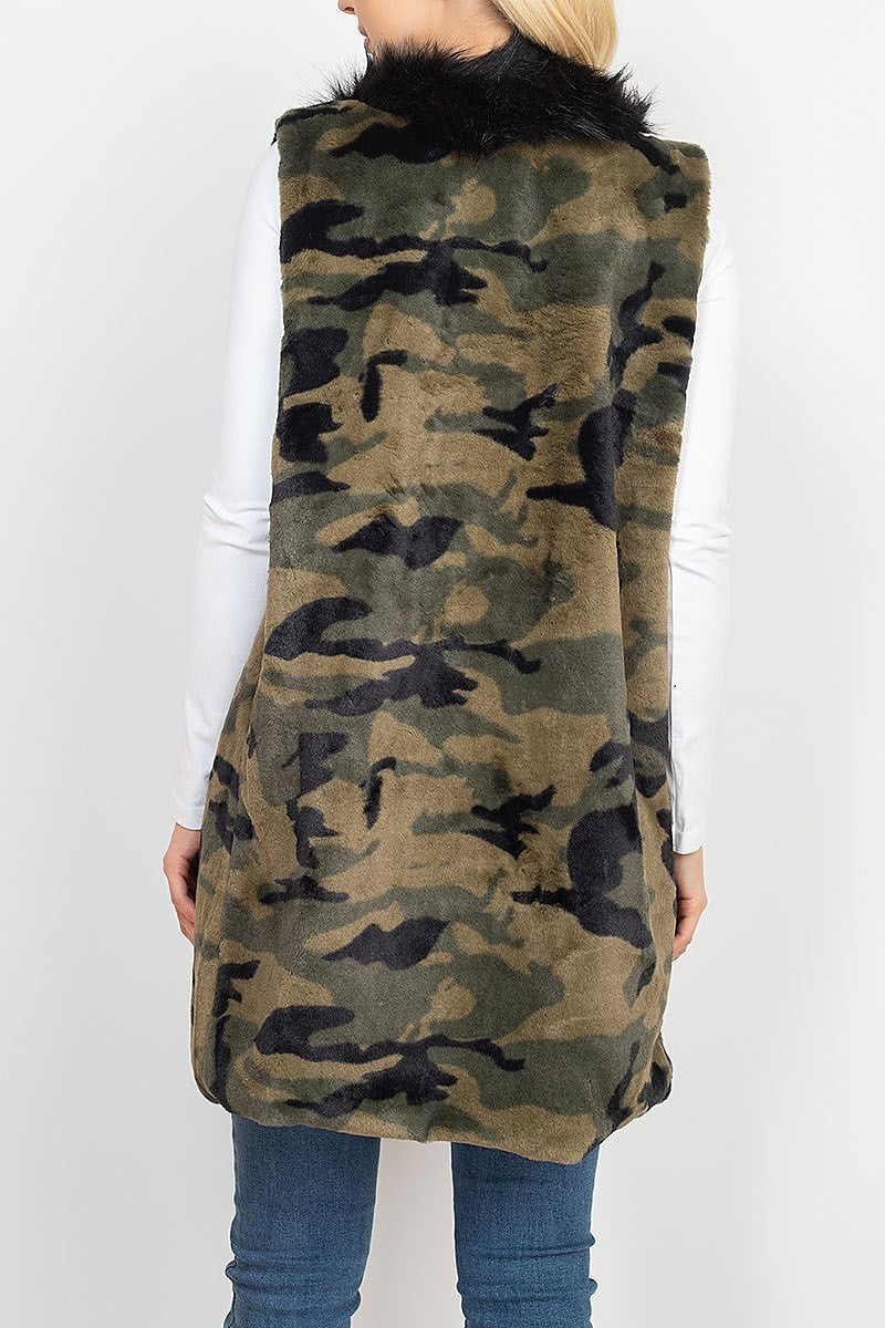 Camo faux fur trim vest lined (DGS5303)