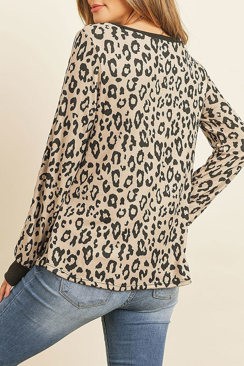 Long sleeve leopard print pocket front round neck loose fit top (ED8182-LAST)