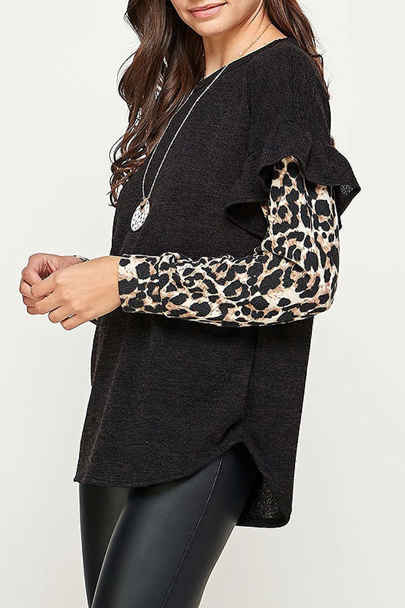 Animal print ruffle detail color block top (EF2233)