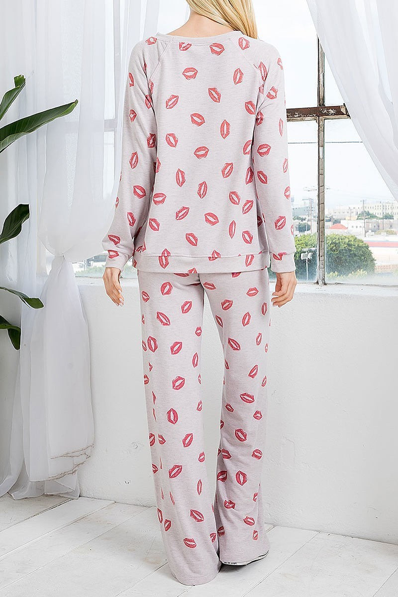 Kiss print cuffed long sleeve top and pants set (EF3159)