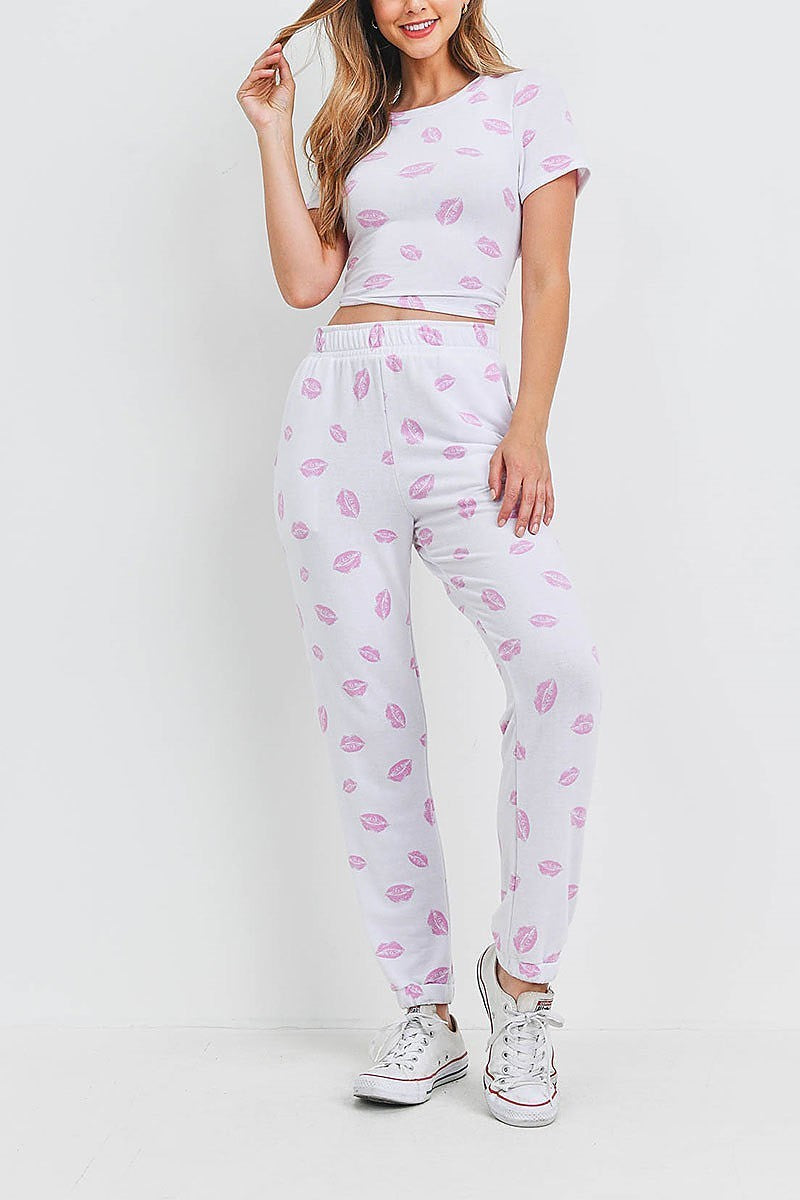 Lips print crop top and pants set (EF1190)