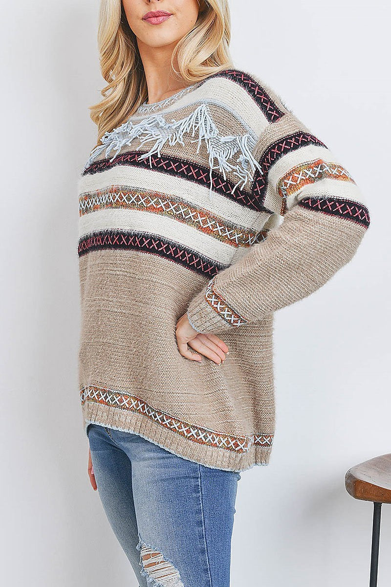 Fringe and stitch detail sweater (DGS5552)