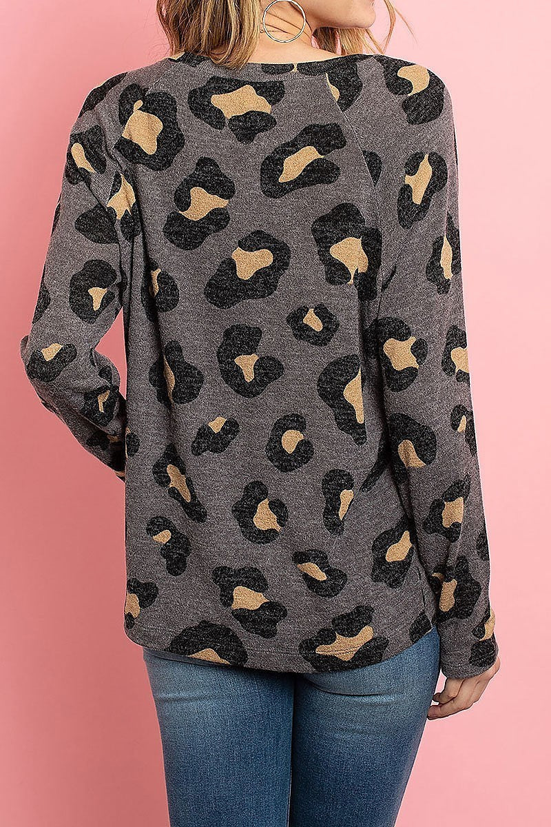 Leopard print long sleeved loose fit top (ED8163-3)