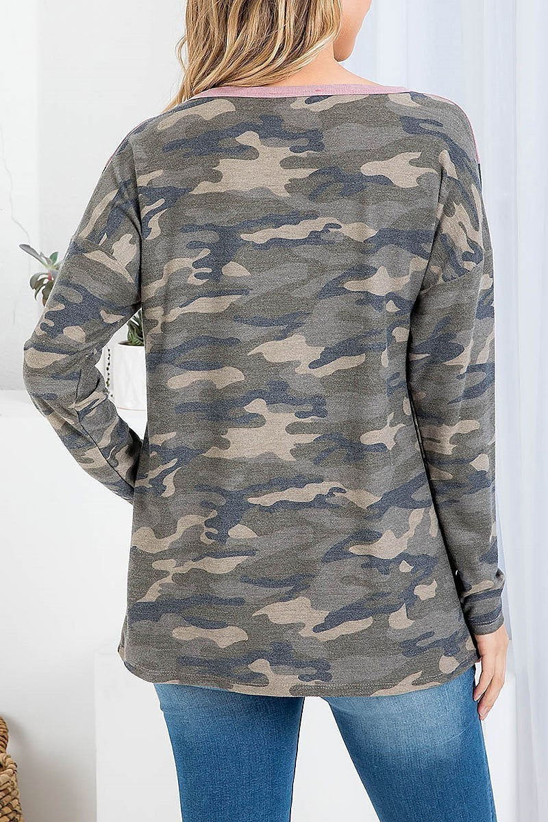 Camo print raw cut color block top (EF2438)