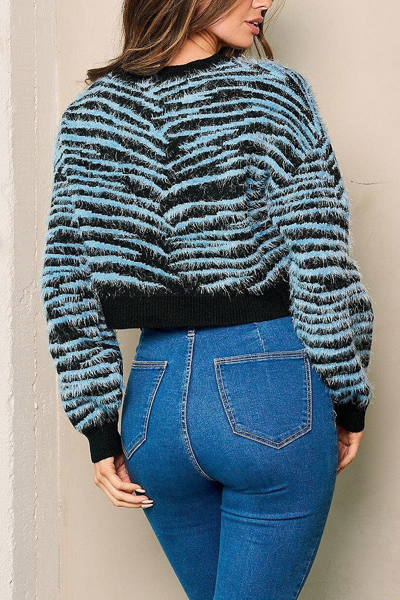 Long sleeve colorblock fuzzy crop top (EFWT4362)