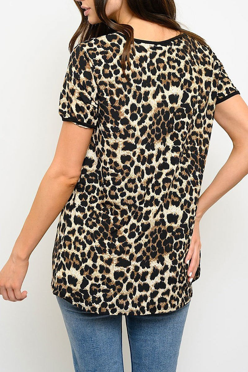 Cutout detail animal print top (EDWT3055)