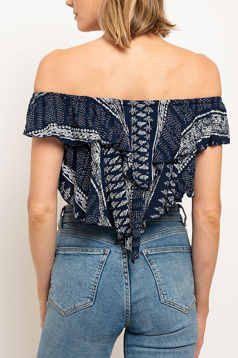 Off shoulder bandanna print crop top (EDWT2502)