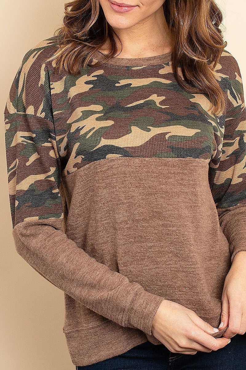 Camo print color block top (ED8017-LAST)