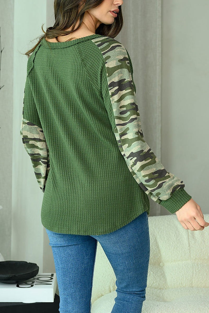 Long sleeve v neck camo print top (EDWT7016)