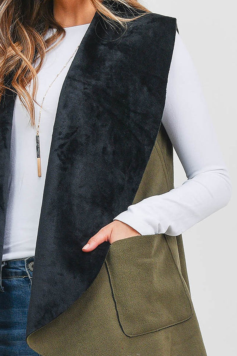 Faux fur two tone w pocket kimono vest (EF1752)