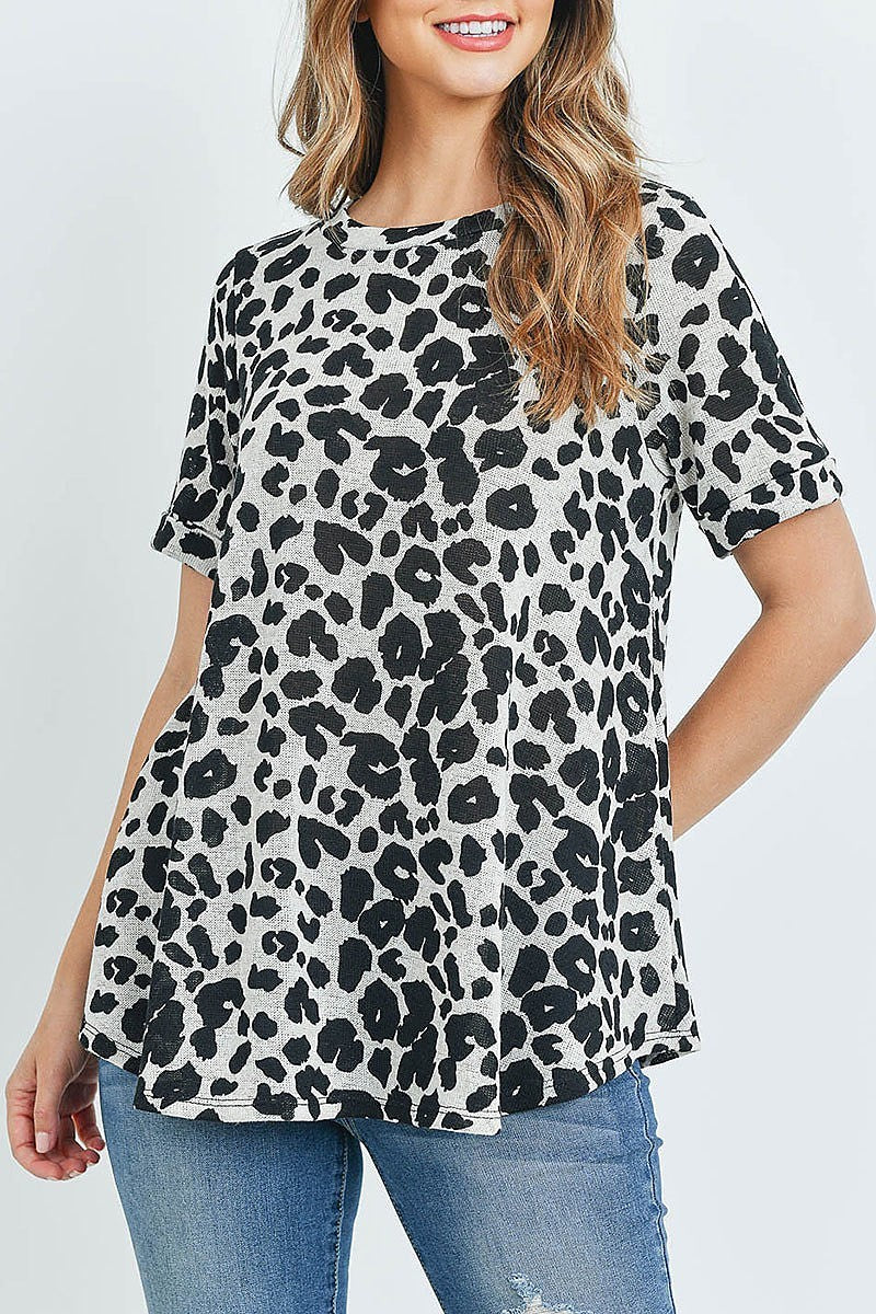 Short sleeves round hem leopard top (ED8677)