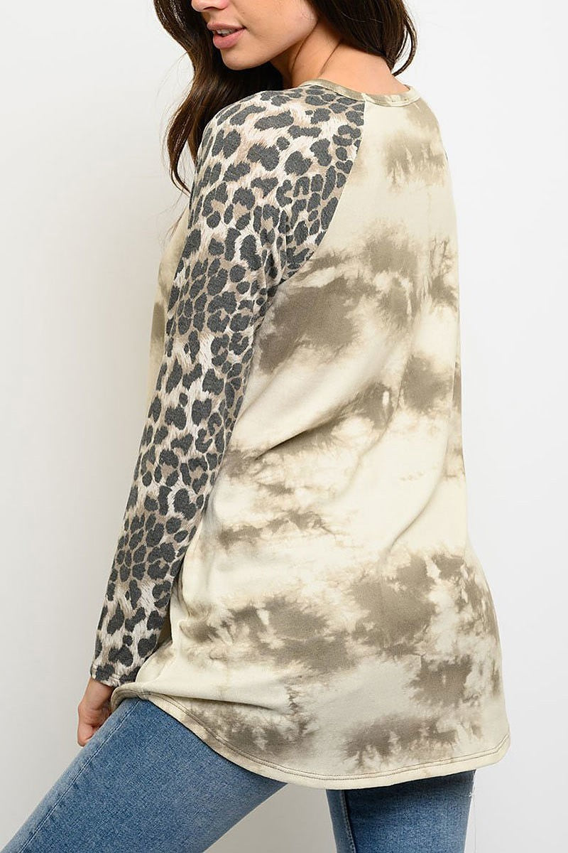 Long sleeve animal print tie dye contrast top (EDWT3430)