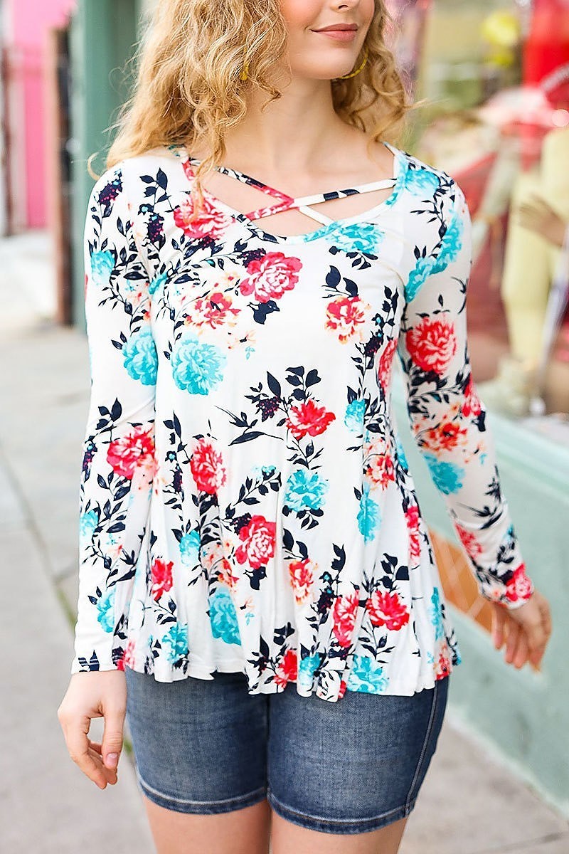 Floral print criss cross front top (ETBM4946)