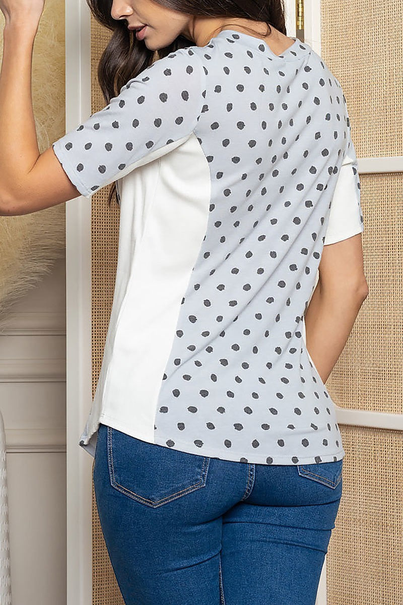 Short sleeve v neck polka dot top (EDWT4584)