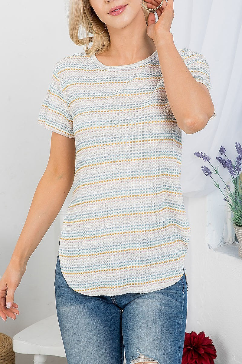 Round neck side slit round hem waffle fabric top (EF3432)