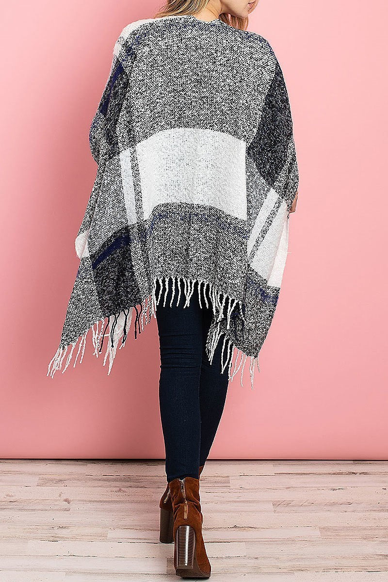 Fringe detail loose fit poncho sweater (DGS4916)