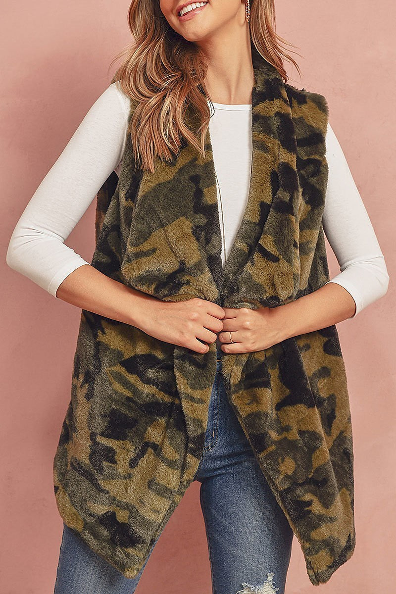 Faux fur camouflage pocket vest (DGS5075)