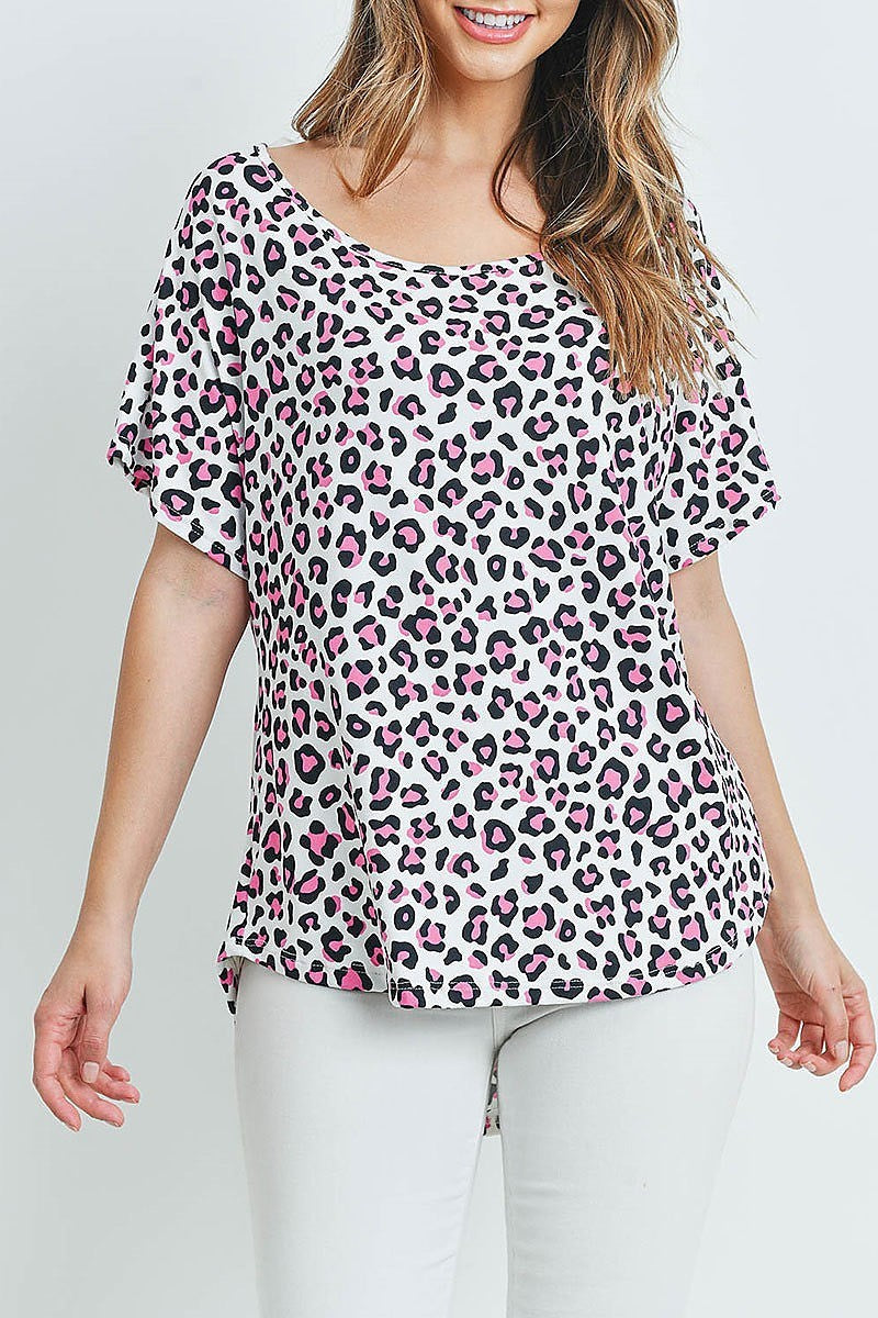 Round neck zipper neck detail animal print top (ED8629-2)