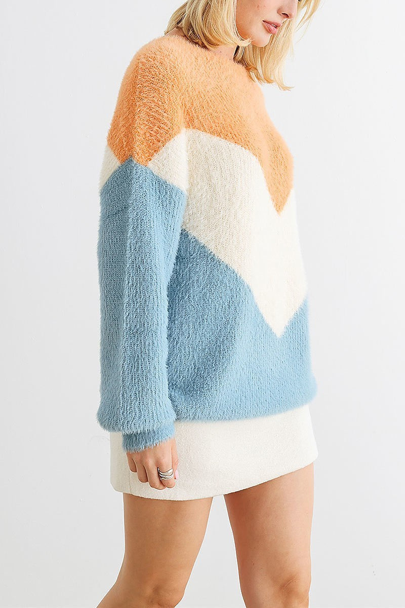 Color block fuzzy knit sweater (TED2024)