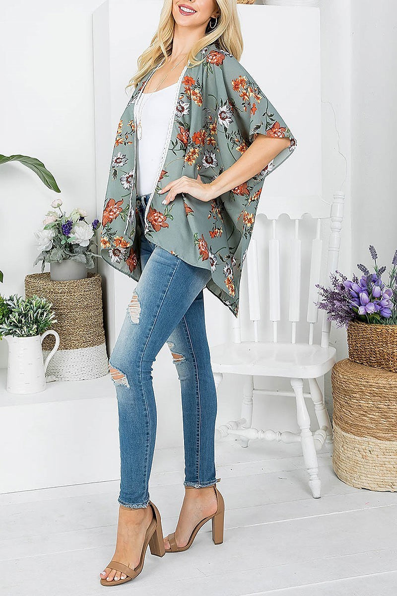 Floral print kimono with lace trim (EF3970)