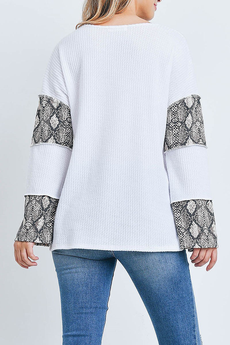 Snake print contrast overlock stitch waffle top (EF2412)